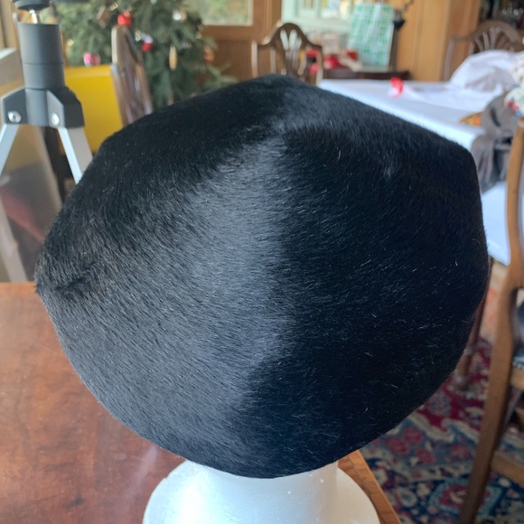 Christian Dior (1960s) Marc Bohan Fur Pillbox? Hat - Picture 10 of 12